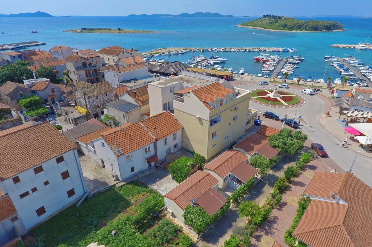 Lavender Mobile Houses Pakoštane Eksteriør billede